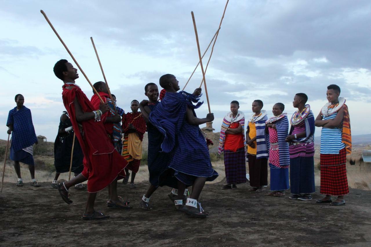 Original Maasai Lodge - Africa Amini Life Engare Nanyuki Ngoại thất bức ảnh